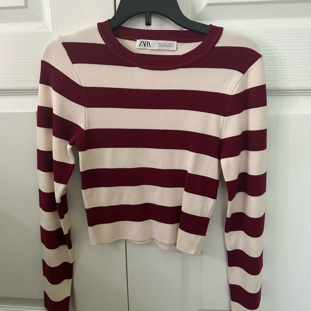 Zara Red and Cream Ribbed Crop T-Shirt